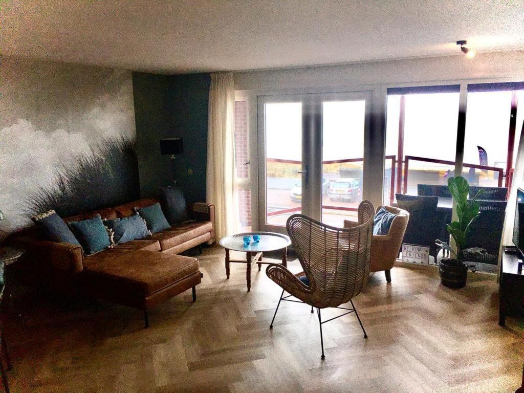Strandhuis Егмонд ан Зее Екстериор снимка